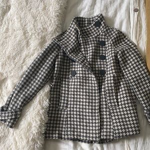 Steve Madden patterned coat